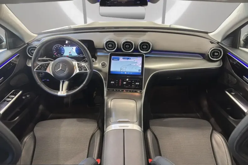 Mercedes-Benz C 300 (Clasa C) din 2022 cu 62.388 km - oferta MER229186 - foto 8