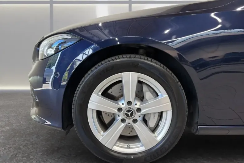 Mercedes-Benz C 300 (Clasa C) din 2022 cu 62.388 km - oferta MER229186 - foto 12