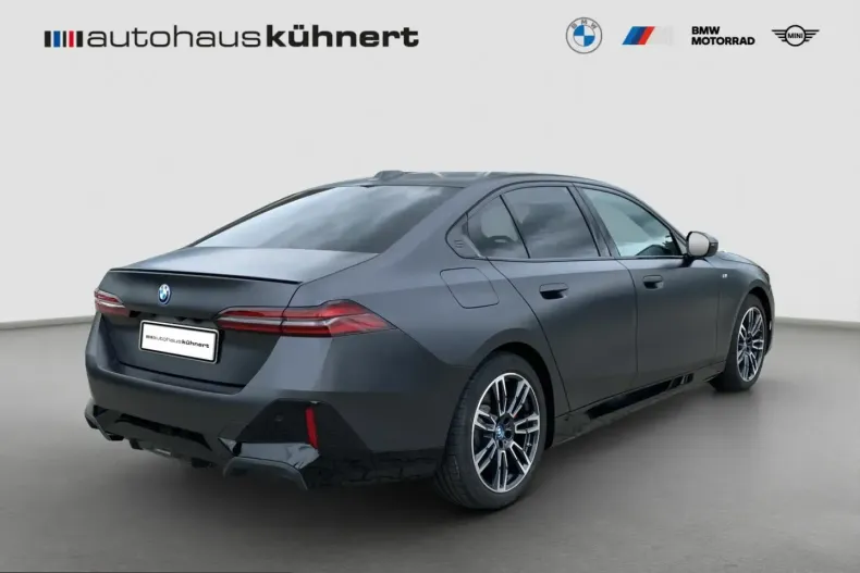 BMW 550 (Seria 5) din 2024 cu 32.568 km - oferta BMW229187 - foto 7