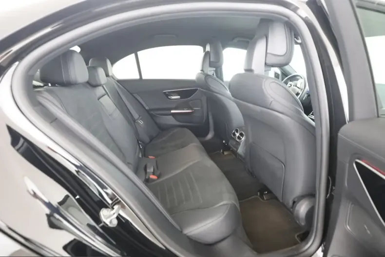 Mercedes-Benz C 300 (Clasa C) din 2023 cu 40.700 km - oferta MER229195 - foto 15