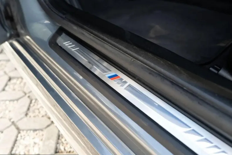 BMW 320 (Seria 3) din 2025 cu 23.890 km - oferta BMW229197 - foto 9