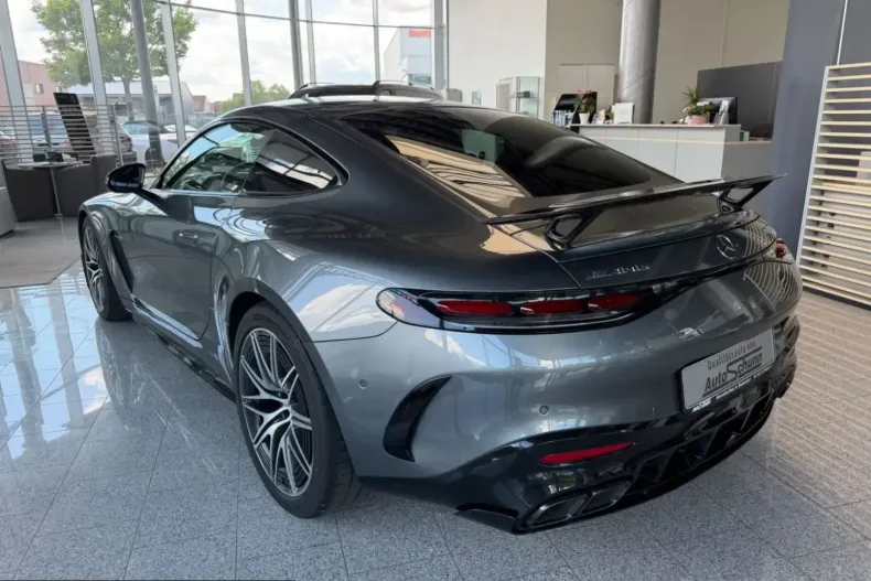 Mercedes-Benz AMG GT (Clasa GT) din 2025 cu 9.350 km - oferta MER229203 - foto 6