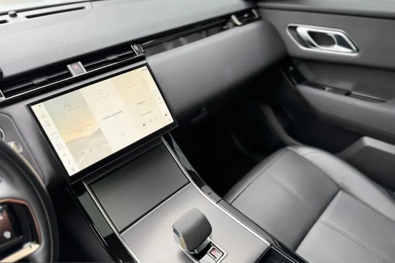 Land Rover Range Rover Velar din 2024 cu 32.300 km - oferta LAN229205 - foto 17