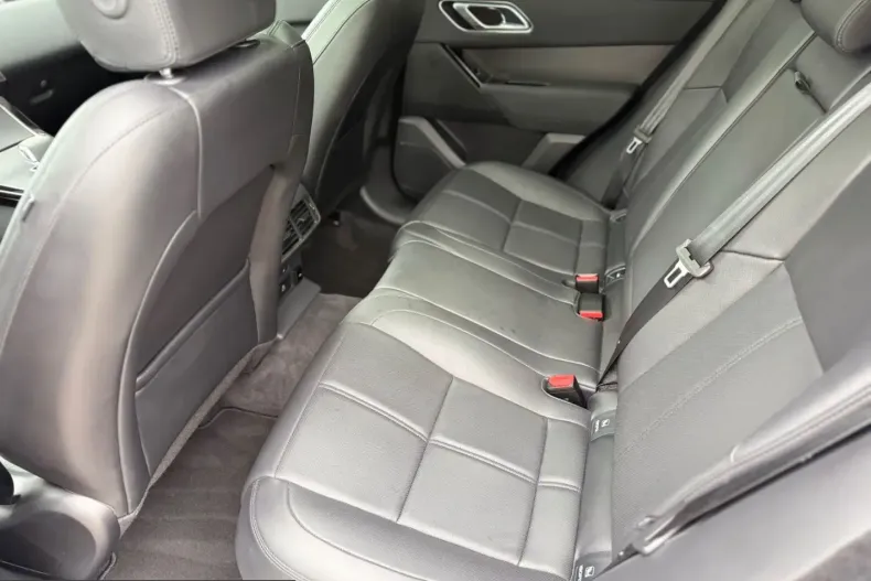 Land Rover Range Rover Velar din 2024 cu 32.300 km - oferta LAN229205 - foto 18