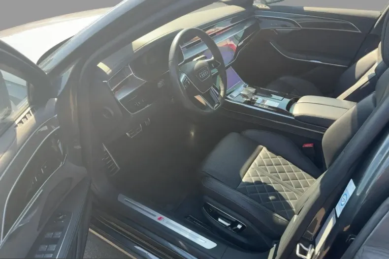 Audi S8 din 2023 cu 52.671 km - oferta AUD229209 - foto 5