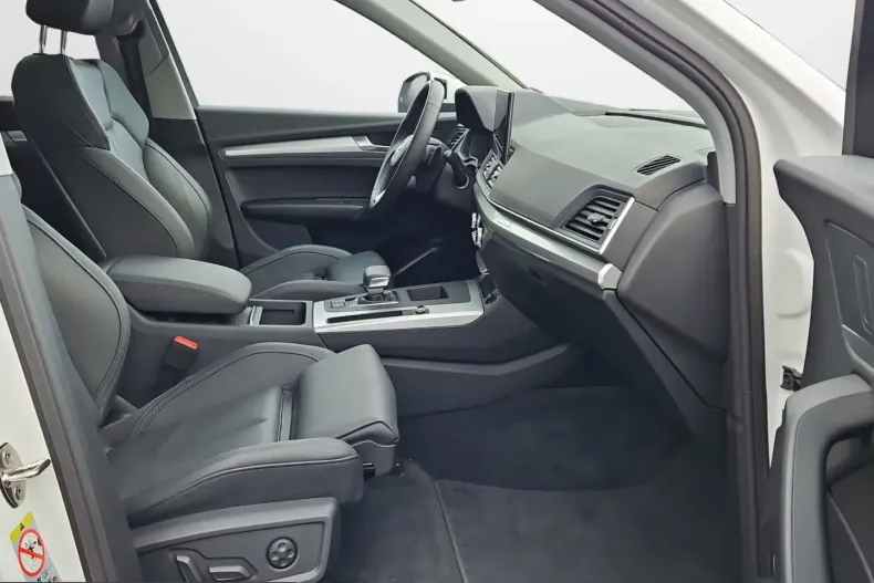 Audi Q5 din 2025 cu 20.672 km - oferta AUD229215 - foto 12