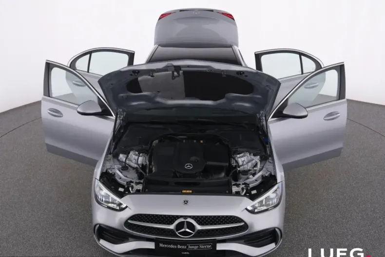 Mercedes-Benz C 300 (Clasa C) din 2025 cu 10.854 km - oferta MER229222 - foto 13