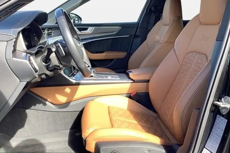 Audi RS6 din 2022 cu 70.650 km - oferta AUD229229 - foto 6