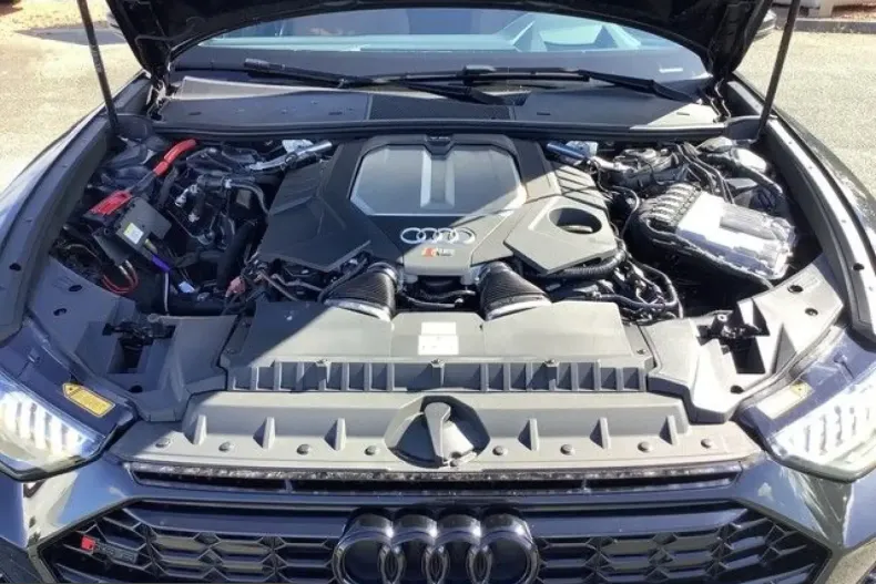 Audi RS6 din 2022 cu 70.650 km - oferta AUD229229 - foto 15