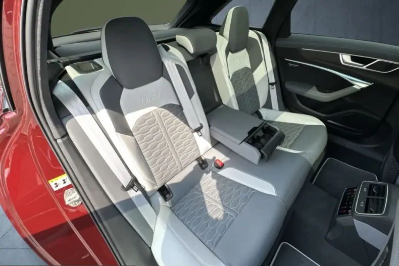 Audi RS6 din 2024 cu 29.980 km - oferta AUD229231 - foto 17
