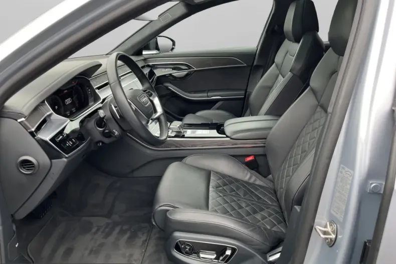 Audi A8 din 2023 cu 72.800 km - oferta AUD229232 - foto 10