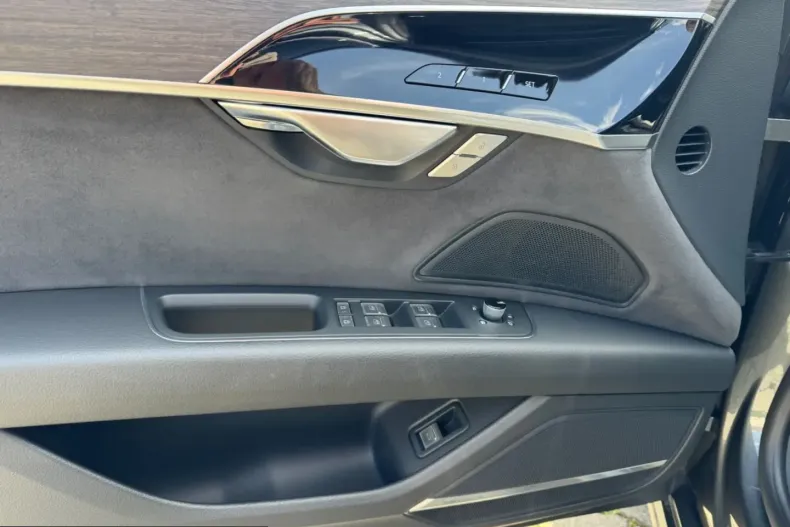 Audi A8 din 2022 cu 38.758 km - oferta AUD229233 - foto 7