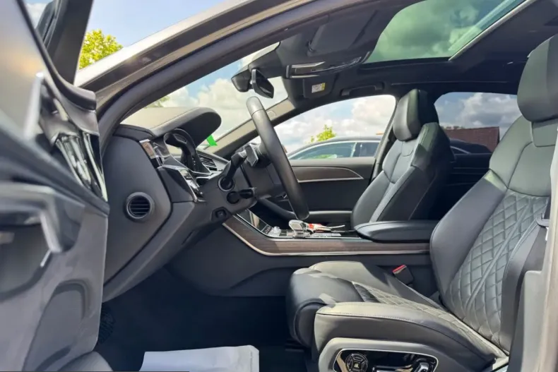 Audi A8 din 2022 cu 38.758 km - oferta AUD229233 - foto 8