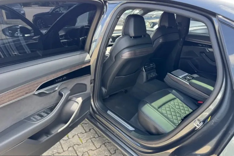 Audi A8 din 2022 cu 38.758 km - oferta AUD229233 - foto 14