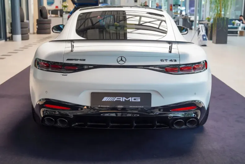 Mercedes-Benz AMG GT (Clasa GT) din 2025 cu 6.219 km - oferta MER229235 - foto 5