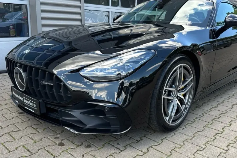 Mercedes-Benz AMG GT (Clasa GT) din 2025 cu 39.566 km - oferta MER229236 - foto 3