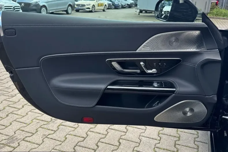 Mercedes-Benz AMG GT (Clasa GT) din 2025 cu 39.566 km - oferta MER229236 - foto 10