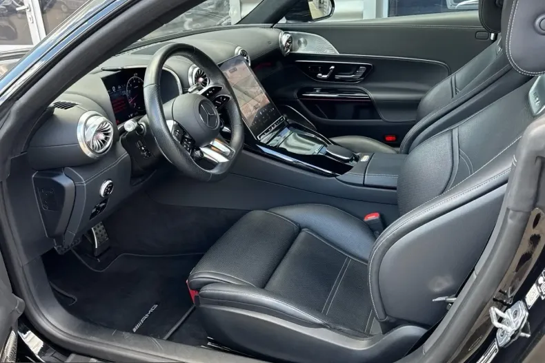 Mercedes-Benz AMG GT (Clasa GT) din 2025 cu 39.566 km - oferta MER229236 - foto 14