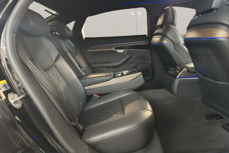 Audi A8 din 2022 cu 76.442 km - oferta AUD229237 - foto 13