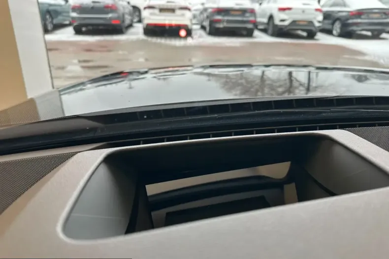 Audi A8 din 2022 cu 76.442 km - oferta AUD229237 - foto 27