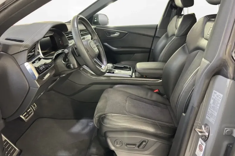 Audi Q8 din 2023 cu 109.988 km - oferta AUD229239 - foto 7