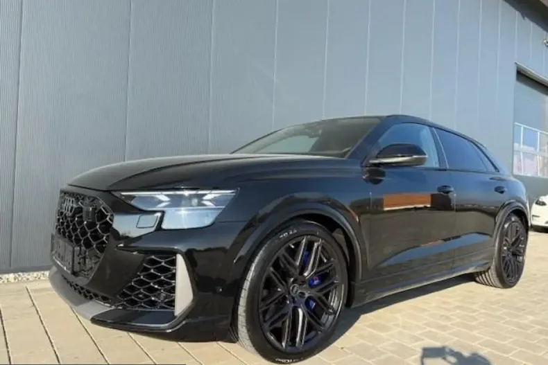 Audi RSQ8 din 2025 cu 5.100 km - oferta AUD229244 - foto 4