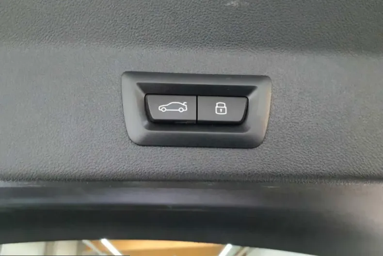 BMW X3 (Seria X) din 2023 cu 61.672 km - oferta BMW229248 - foto 11