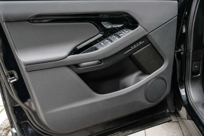 Land Rover Range Rover Evoque din 2025 cu 11.011 km - oferta LAN229250 - foto 16