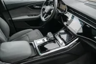 Audi Q8 din 2021 cu 71.837 km - oferta AUD229259 - foto 3