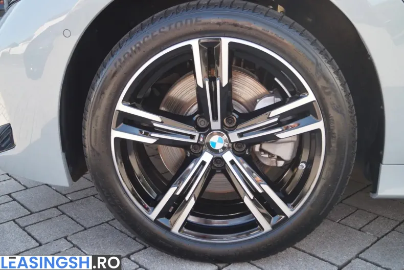 BMW 330 (Seria 3) din 2025 cu 14.637 km - oferta BMW229265 - foto 15
