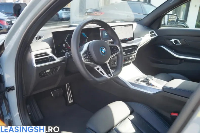 BMW 330 (Seria 3) din 2025 cu 14.637 km - oferta BMW229265 - foto 22