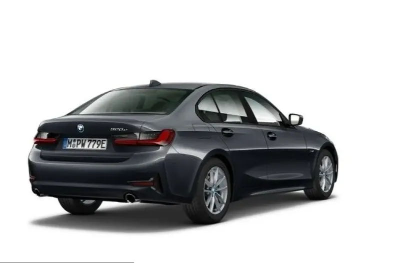 BMW 320 (Seria 3) din 2022 cu 82.282 km - oferta BMW229266 - foto 2