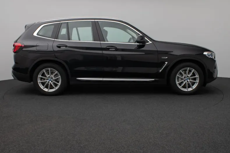 BMW X3 (Seria X) din 2022 cu 60.285 km - oferta BMW229268 - foto 4