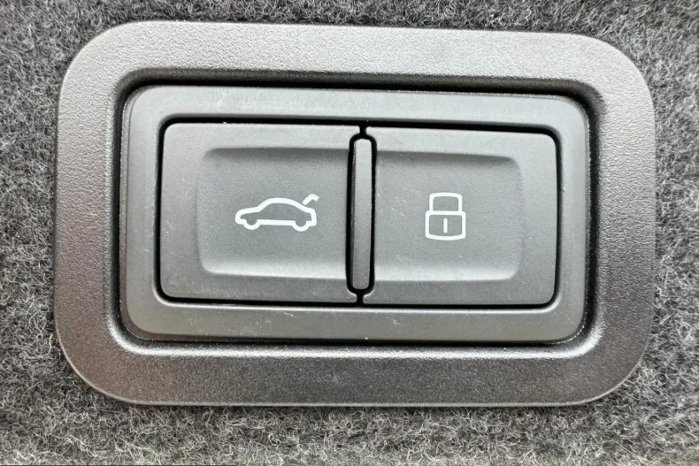 Audi A6 din 2022 cu 45.256 km - oferta AUD229269 - foto 12