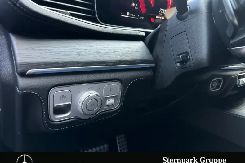 Mercedes-Benz GLE 53 AMG (Clasa GLE) din 2025 cu 12.300 km - oferta MER229275 - foto 19