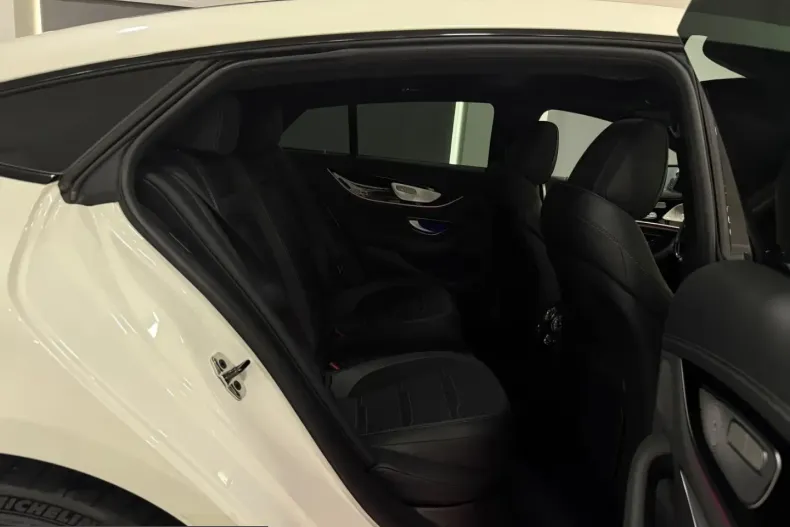 Mercedes-Benz AMG GT (Clasa GT) din 2022 cu 42.948 km - oferta MER229276 - foto 22
