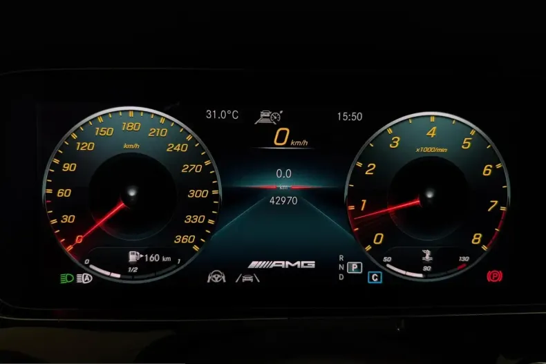Mercedes-Benz AMG GT (Clasa GT) din 2022 cu 42.948 km - oferta MER229276 - foto 31