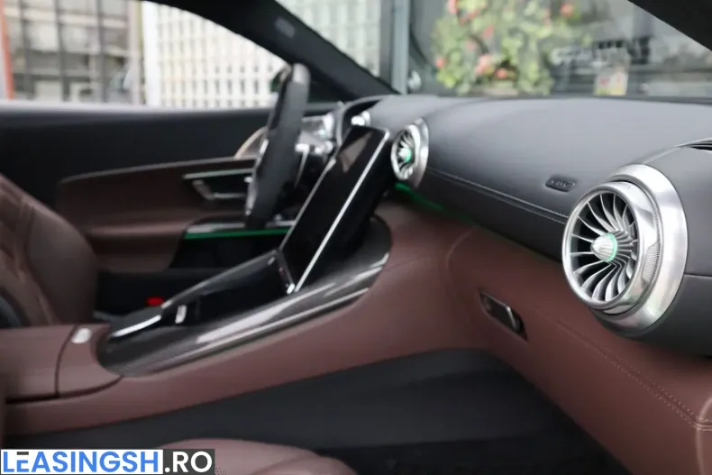 Mercedes-Benz AMG GT (Clasa GT) din 2025 cu 20.398 km - oferta MER229277 - foto 15