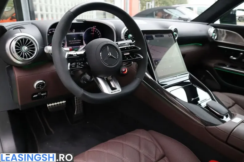 Mercedes-Benz AMG GT (Clasa GT) din 2025 cu 20.398 km - oferta MER229277 - foto 17