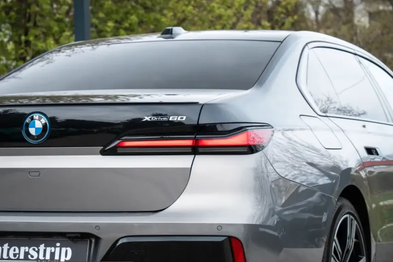 BMW i7 (Seria 7) din 2023 cu 95.000 km - oferta BMW229280 - foto 12