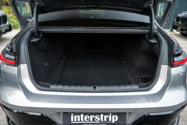 BMW i7 (Seria 7) din 2023 cu 95.000 km - oferta BMW229280 - foto 31