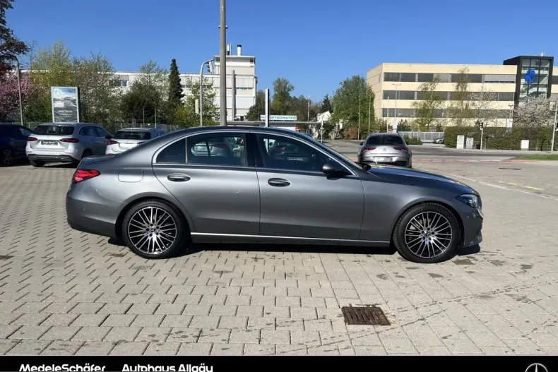 Mercedes-Benz C 200 (Clasa C) din 2024 cu 7.400 km - oferta MER229281 - foto 6
