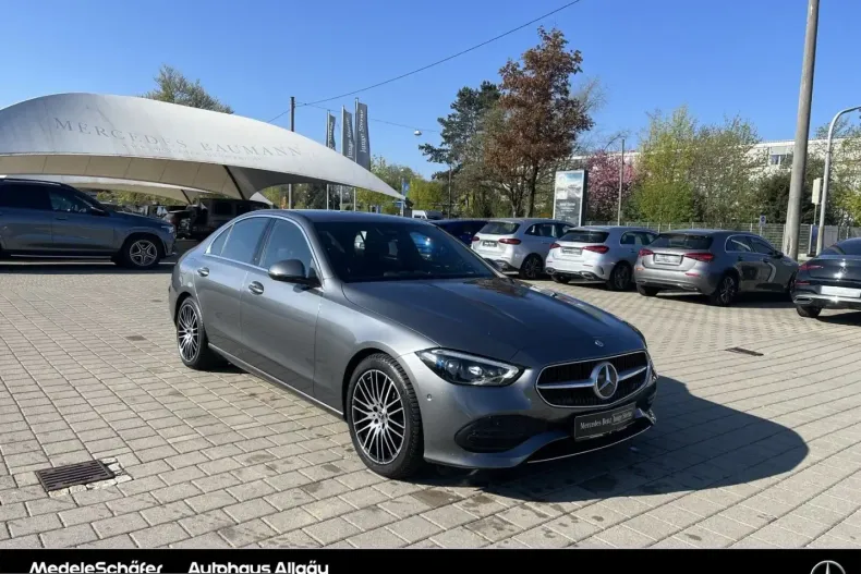 Mercedes-Benz C 200 (Clasa C) din 2024 cu 7.400 km - oferta MER229281 - foto 7