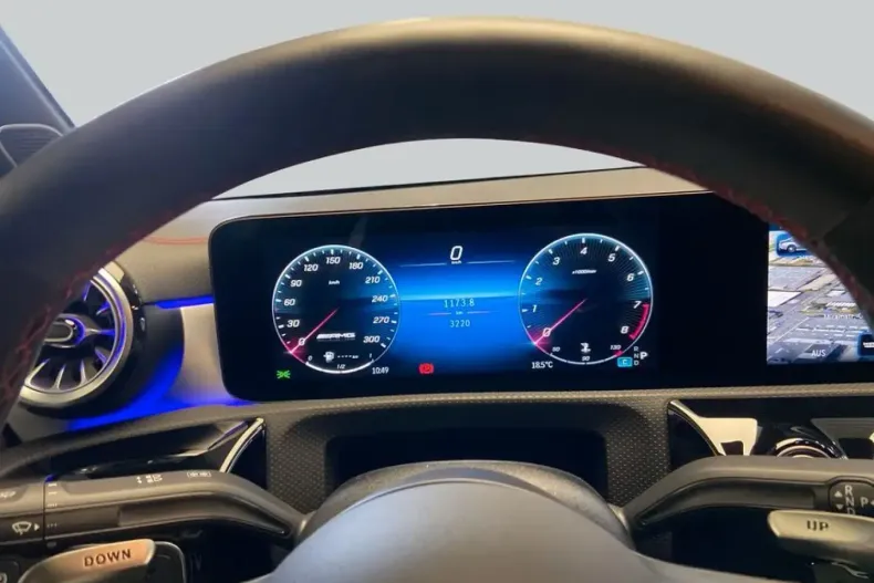 Mercedes-Benz CLA 45 AMG (Clasa CLA) din 2025 cu 3.282 km - oferta MER229283 - foto 18