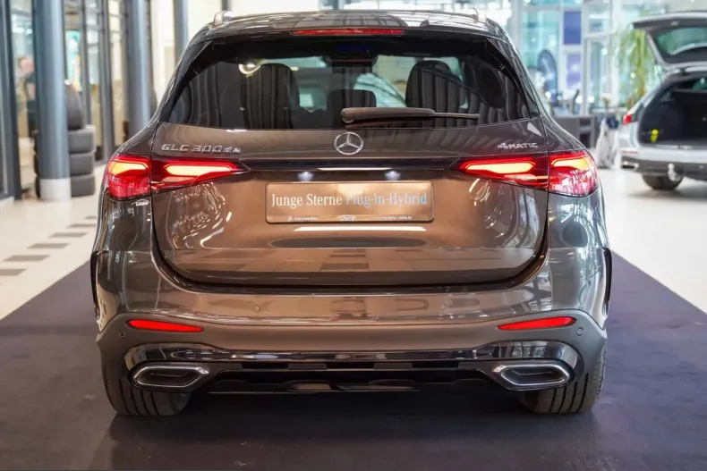 Mercedes-Benz GLC 300 (Clasa GLC) din 2025 cu 14.125 km - oferta MER229285 - foto 5