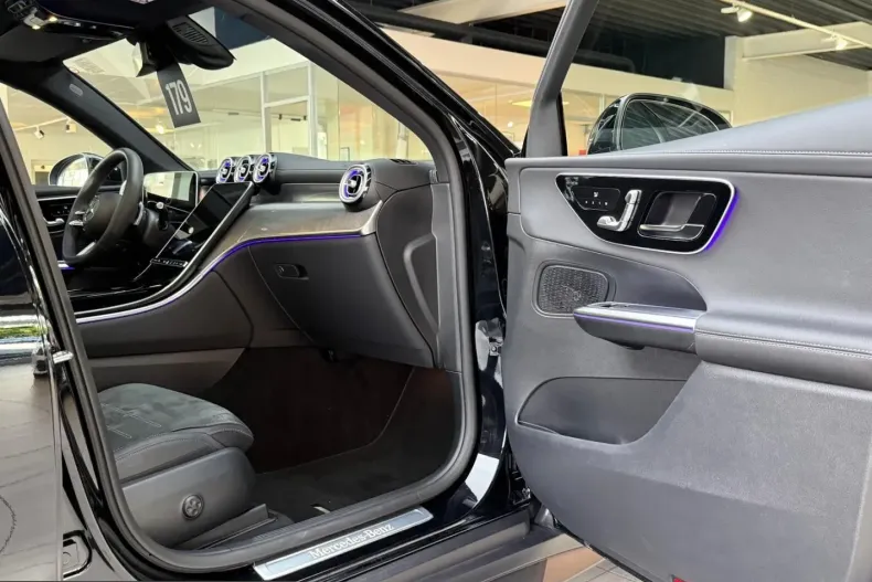 Mercedes-Benz GLC 220 (Clasa GLC) din 2025 cu 9.200 km - oferta MER229286 - foto 19
