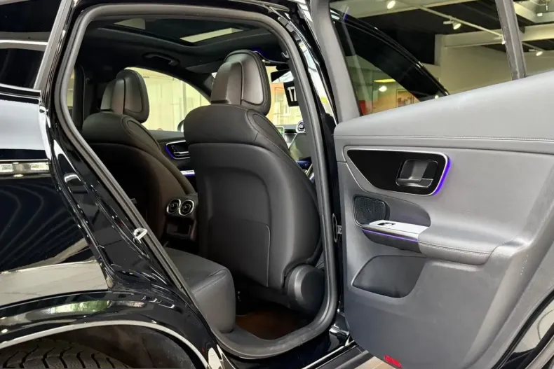 Mercedes-Benz GLC 220 (Clasa GLC) din 2025 cu 9.200 km - oferta MER229286 - foto 21