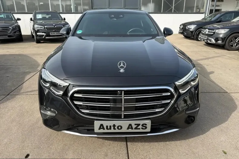 Mercedes-Benz E 220 (Clasa E) din 2024 cu 18.000 km - oferta MER229288 - foto 2
