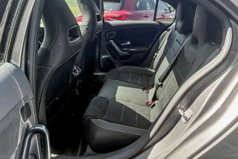 Mercedes-Benz A 45 AMG (Clasa A) din 2025 cu 2.010 km - oferta MER229289 - foto 10