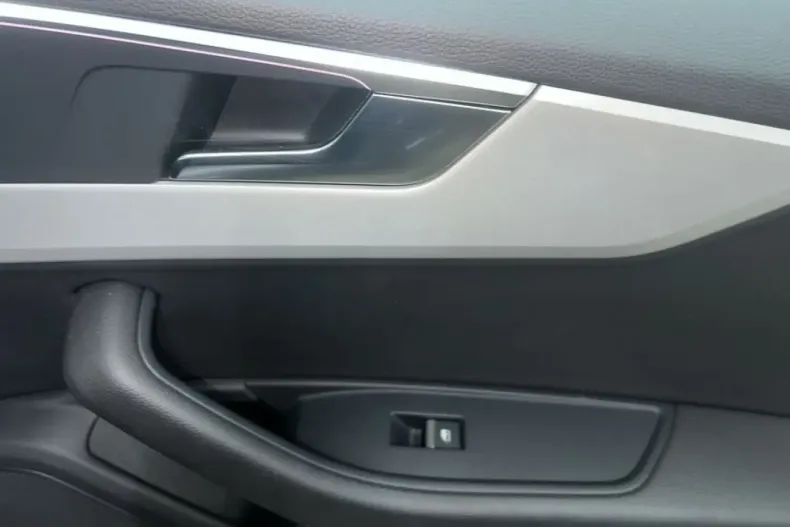 Audi A5 din 2022 cu 69.959 km - oferta AUD229292 - foto 20